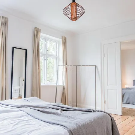 Apartment Beautiful 2-bed In Great Location